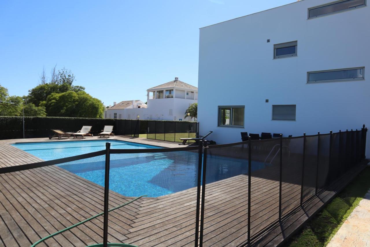 Villa Dos Salgados, 5Bdr, Beach Front, Near Salgados Golf Club Guia  Esterno foto