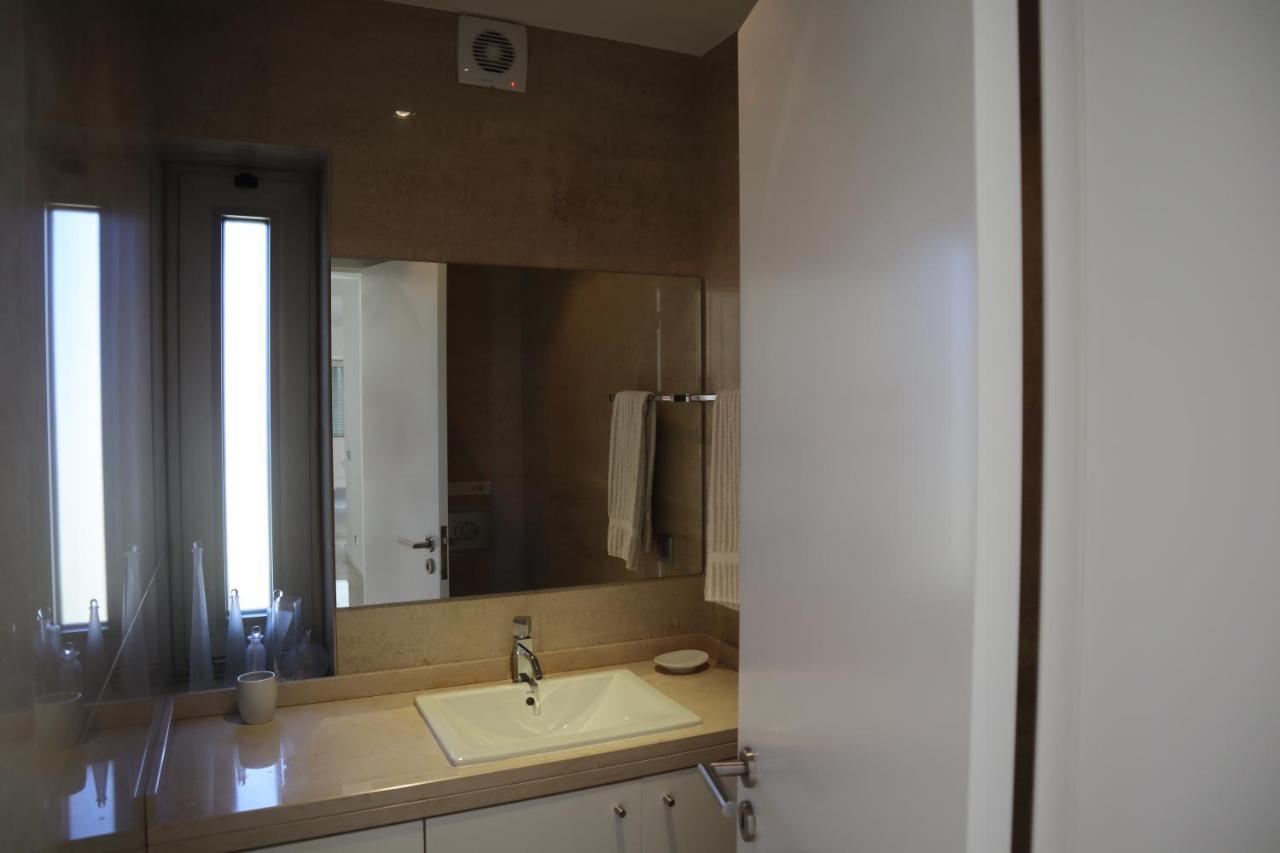 Villa Dos Salgados, 5Bdr, Beach Front, Near Salgados Golf Club Guia  Esterno foto