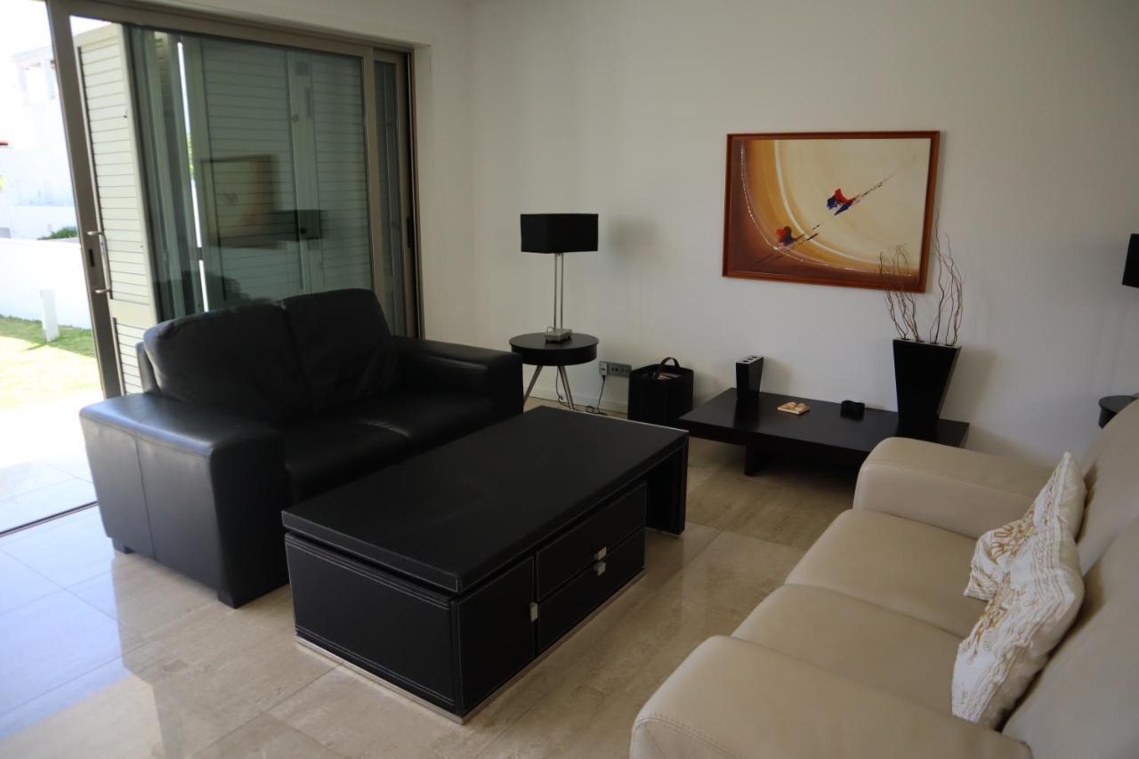 Villa Dos Salgados, 5Bdr, Beach Front, Near Salgados Golf Club Guia  Esterno foto