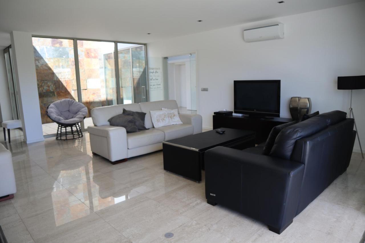 Villa Dos Salgados, 5Bdr, Beach Front, Near Salgados Golf Club Guia  Esterno foto