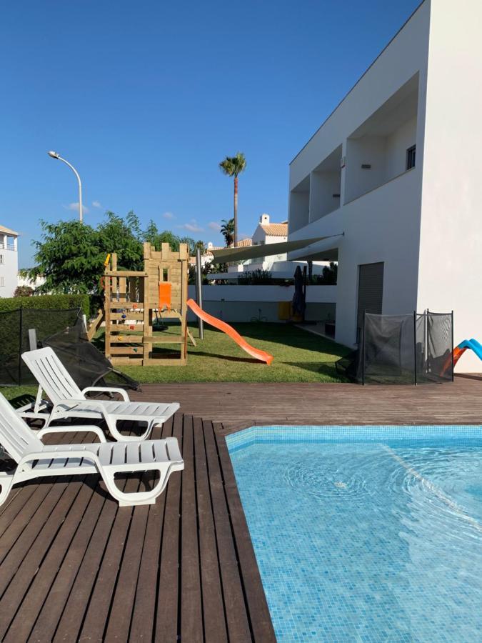 Villa Dos Salgados, 5Bdr, Beach Front, Near Salgados Golf Club Guia  Esterno foto